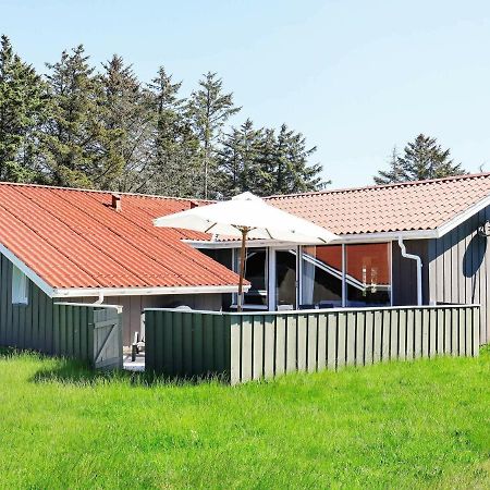 Holiday Home Lokken X ภายนอก รูปภาพ